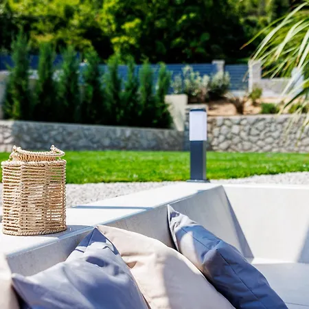 Aria Prestige Vilă *